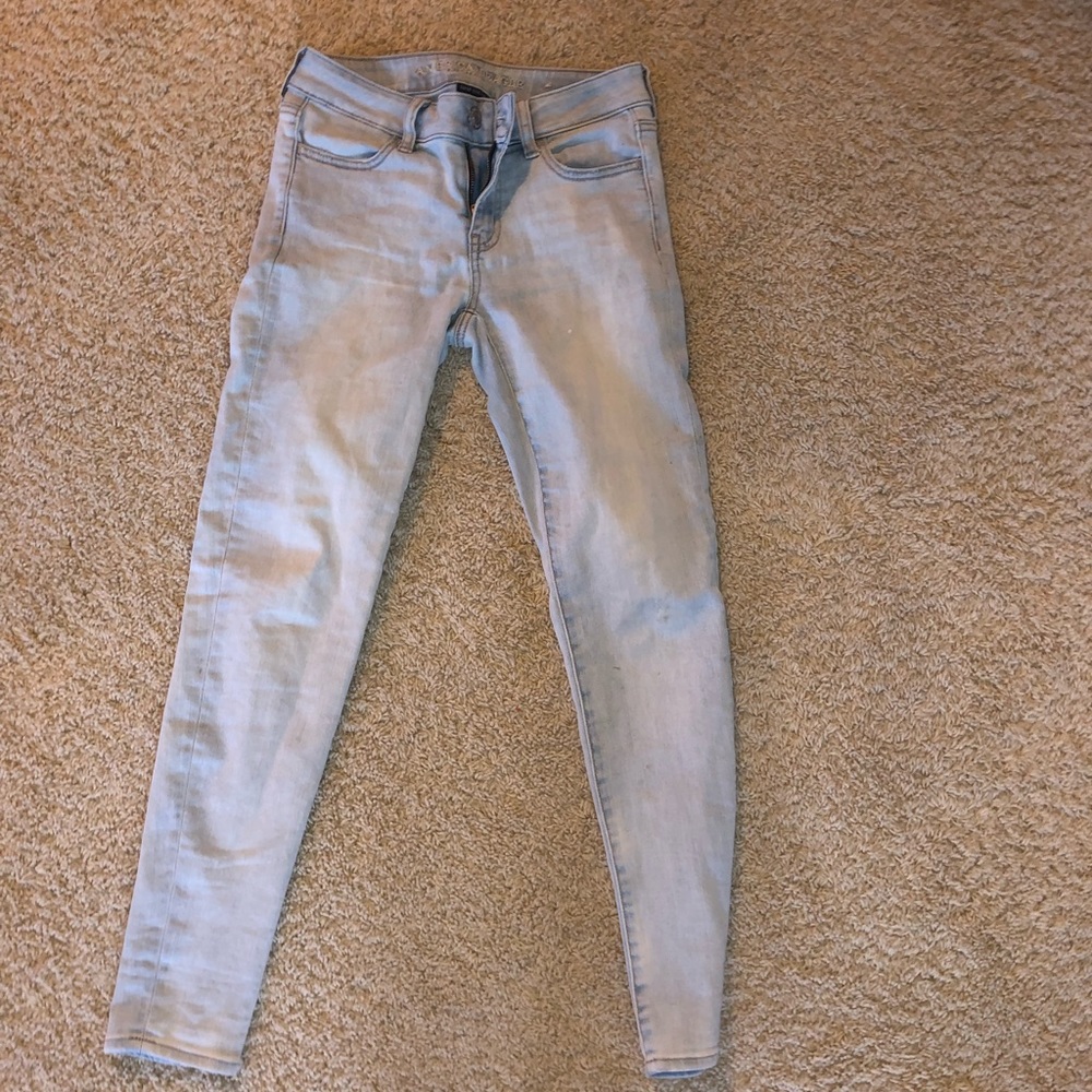 American Eagle Light Wash Super Stretch Jeans